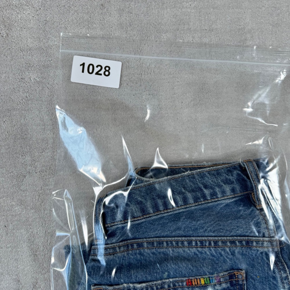 American Eagle Shorts Womens 6 Blue Baggy Distressed Rainbow Embroidered Denim - Picture 8 of 12